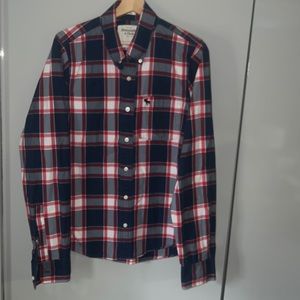 Abercrombie & Fitch mens shirt. Navy, red and white. Size Large, muscle fit.